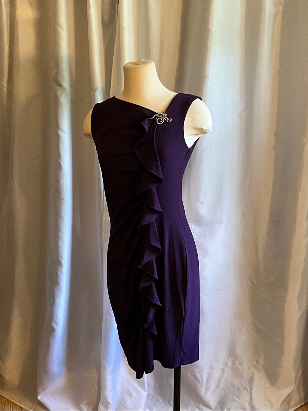 Scarlett Nite Deep Purple Sleeveless Ruffle Sheath Dress